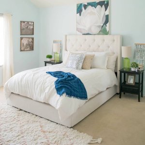 Harper Tufted Upholstered Storage Platform Bed