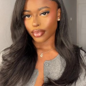 &rsquo;s mediaimport video of Westman Atelier Sun Tone Bronzing Cr&egrave;me