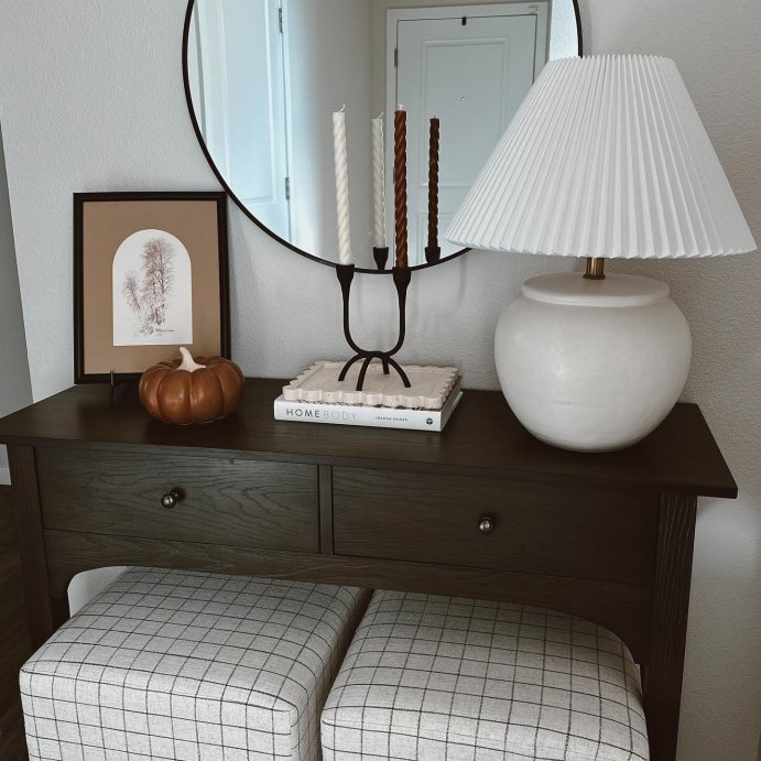 user image by @homewith_ml, Homebody: A Guide to Creating Spaces You Never Want to Leave by Joanna Gaines (Hardcover)