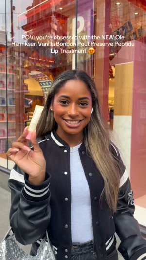 @spacenk’s instagram video of Ole Henriksen Pout Preserve Peptide Lip Treatment