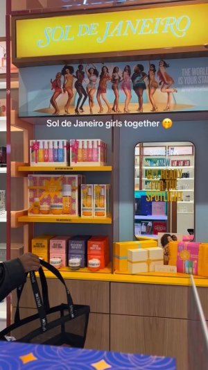 @spacenks {1} {2} av {3}