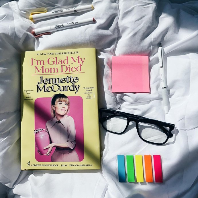user image by @sammislibraryy, I&#39;m Glad My Mom Died - by  Jennette McCurdy (Hardcover)