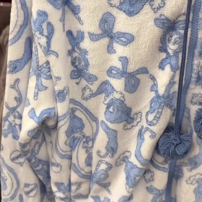 user image by @targetandme, Women's Grinch Zip-Up Graphic Hooded Sweatshirt - Heather Gray