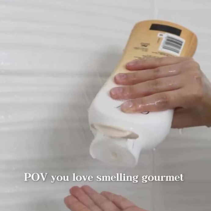 user image by @stephaniearviz, Olay Limited Edition Holiday Body Wash - Spoonful of Sugar - 22 fl oz