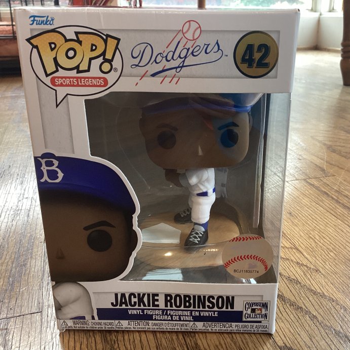 user image by Jackie Robinson , Funko POP! MLB: Los Angeles Dodgers Jackie Robinson Figure