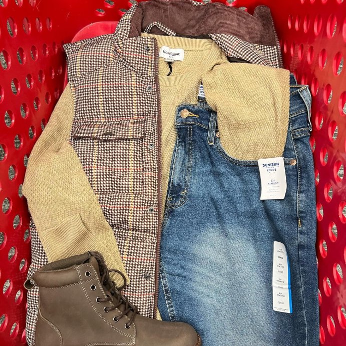user image by @_targetxbri, DENIZEN® from Levi's® Men's 231™ Athletic Fit Taper Jeans