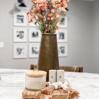 Hand Carved Mango Wood Rectangular Cutting Board with Handle