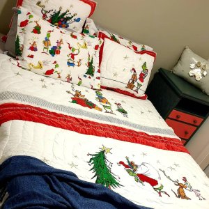 Dr. Seuss’s The Grinch™ & Max™ Sheet Set