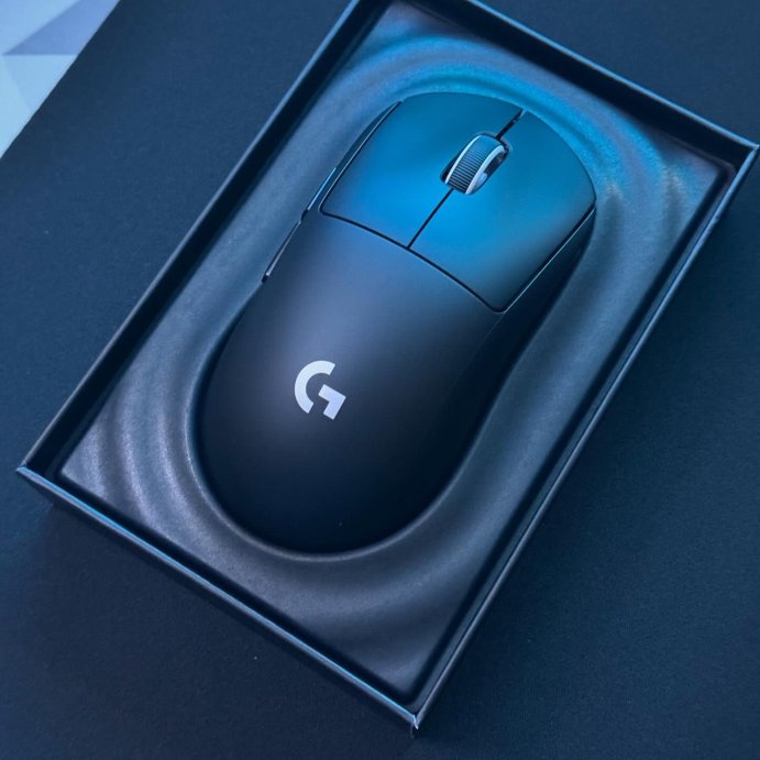 user image by @rokyeongkang, Logitech G Pro X Superlight 2 Lightspeed Wireless Gaming Mouse - Black: Lightweight, Bluetooth, Built-In Rechargeable Battery, USB Connection
