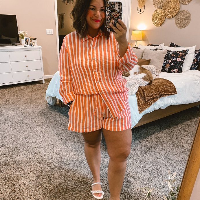 user image by @simplysmalltowncounselor, Women's Gauze Long Sleeve Collared Button-Down Shirt - Universal Thread™