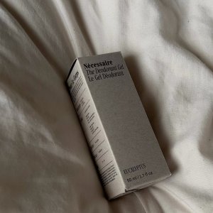 @karinaallahverdjan&rsquo;s instagram video of N&eacute;cessaire The Deodorant Gel &ndash; Eucalyptus