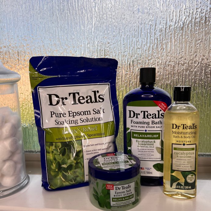 user image by juliana_lovesglam, Dr Teal&#39;s Relax &#38; Relief Eucalyptus and Spearmint Foaming Bubble Bath - 34 fl oz