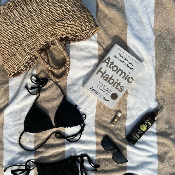 user image by @theveronicajoan, Atomic Habits - by James Clear (Hardcover)