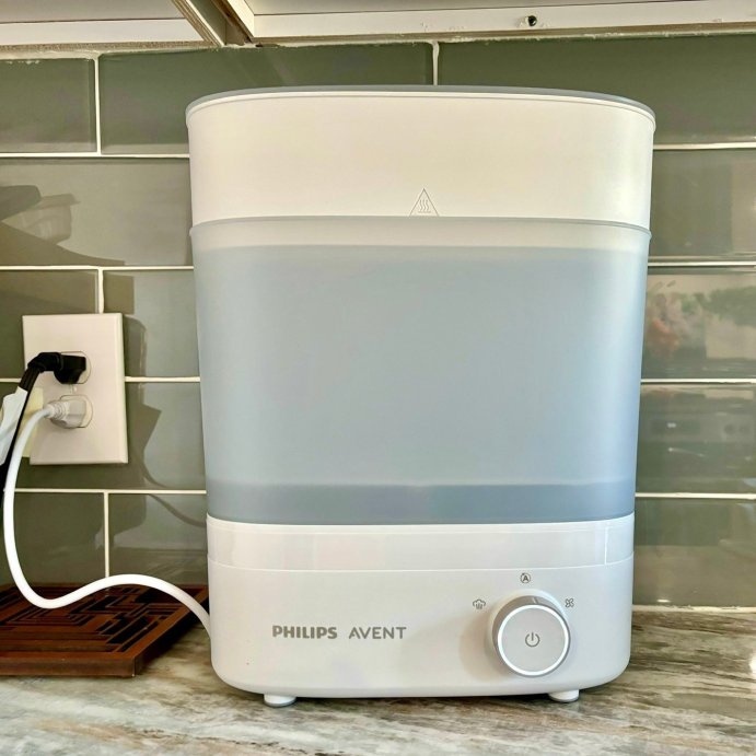 user image by Lexi Lucia, Philips Avent Premium Electric Steam Sterilizer with Dryer