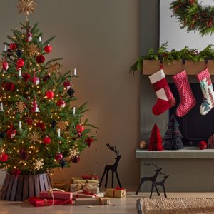 Slated Wood Tree Collar