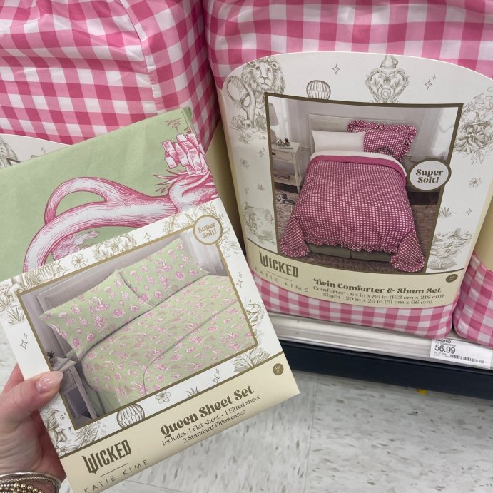 user image by @connecticutpostmall, Wicked: For Good x Katie Kime Sheet Set