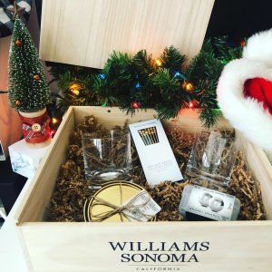 Williams Sonoma Whiskey Sphere, Set of 2