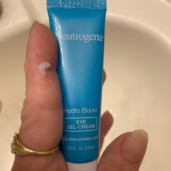 user image by @stephaniemaebond, Neutrogena Hydro Boost Under Eye Gel Cream with Hyaluronic Acid - Fragrance Free - 0.5 fl oz