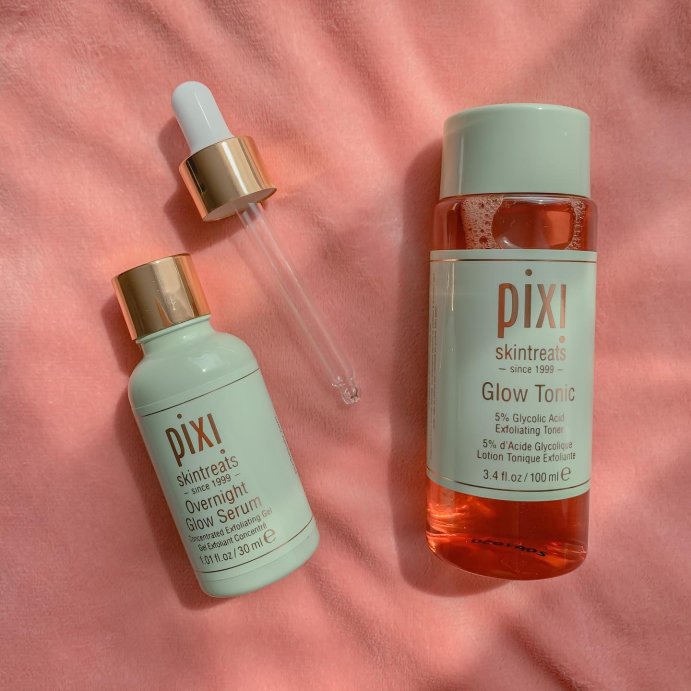 user image by @mos.yang, Pixi Skintreats Glow Tonic Glycolic Acid Exfoliating Toner