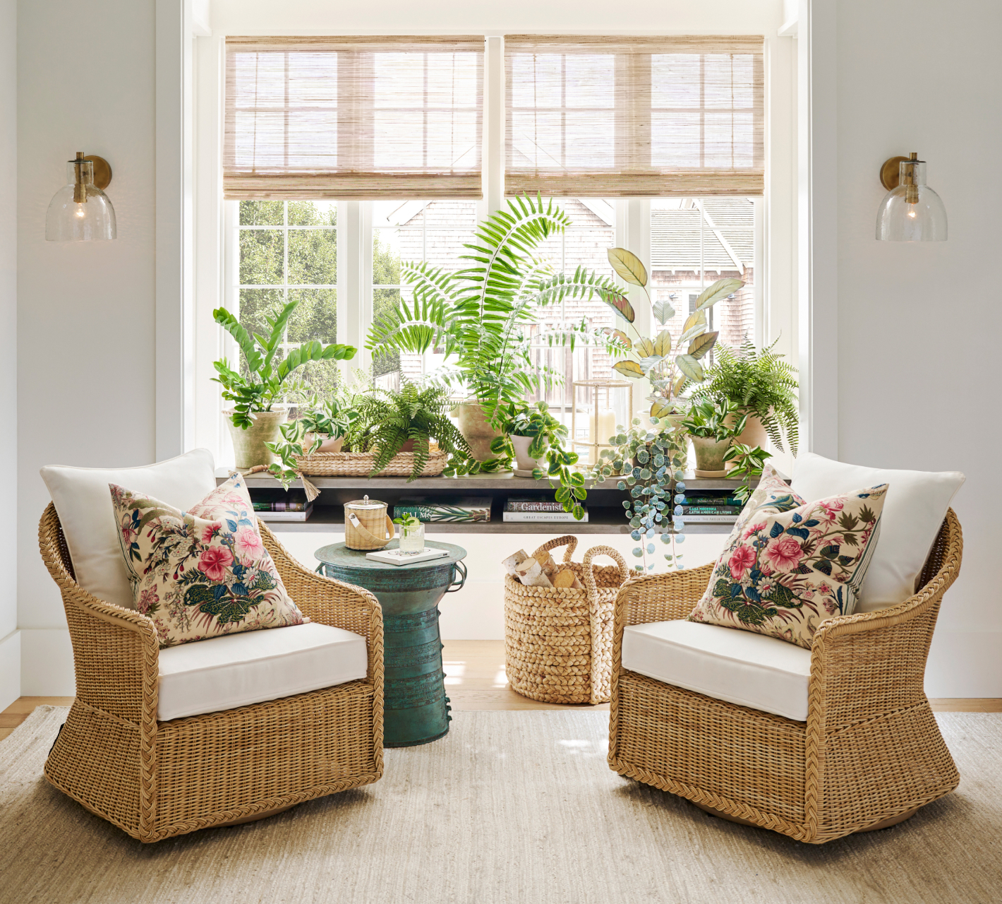Chairs and decor hotsell