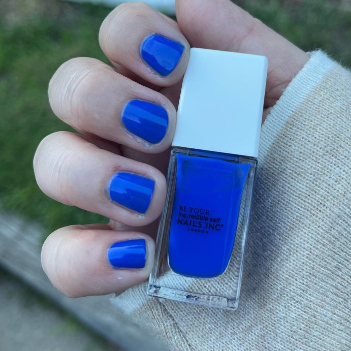 user image by @manisandfloss, Nails Inc. Nail Polish - Cobalt Blue - Summers Street - 0.27 fl oz