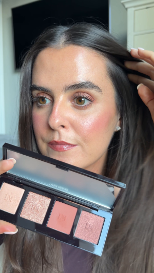 &rsquo;s mediaimport video of Laura Mercier Caviar Eyeshadow Quad