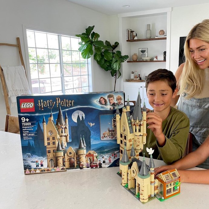user image by @maggiedudeck, LEGO Harry Potter Hogwarts Astronomy Tower Play Set 75969