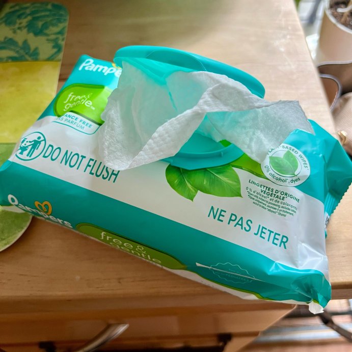 user image by @myangelmakeupcompany, Pampers Free & Gentle Baby Wipes