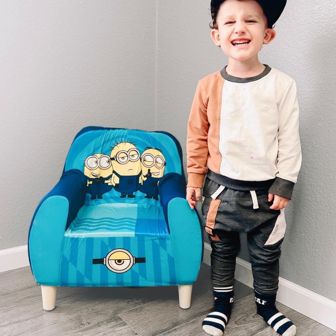 user image by @wearethehamptons, Delta Children Kids' Foam Chair