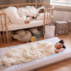 スリーピー ジュニアベッドキット V2 | Stokke® オンラインショップ