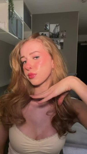 &rsquo;s mediaimport video of Simihaze Beauty Solar Tint Blush Duo,Simihaze Beauty Colour Glaze Lip and Cheek Pigment,Simihaze Beauty Super Slick Lip Balm,Simihaze Beauty Hydra Melt Dewy Skin Balm