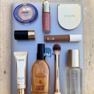 @spacenk&rsquo;s instagram video of KOSAS Shiny Objects Highlighter,Space NK Compact Mirror,Rare Beauty Rare Beauty Soft Pinch Liquid Blush,VIEVE Skin Nova,Fenty Beauty Fenty Hair The Mista Hair & Body Fragrance Mist,L'Occitane Almond (Amande) Shimmering Body Oil,Hourglass Ambient Lighting Edit Brush,Westman Atelier Petite Lit Up Highlight Stick,Ilia Beauty Skin Blur Serum Concealer