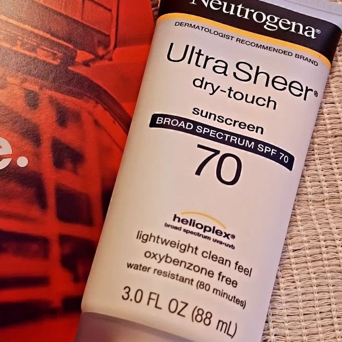 user image by @yuliaortiz712, Neutrogena Ultra Sheer Dry Touch Sunscreen Lotion, SPF 70 - 3 fl oz