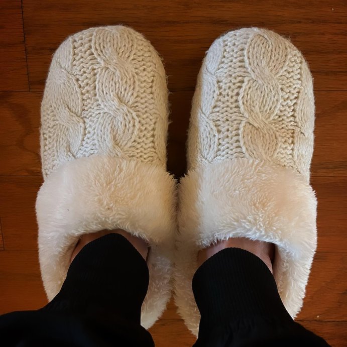 user image by @mimi.alex.aycock, dluxe by dearfoams Women's Carol Slippers