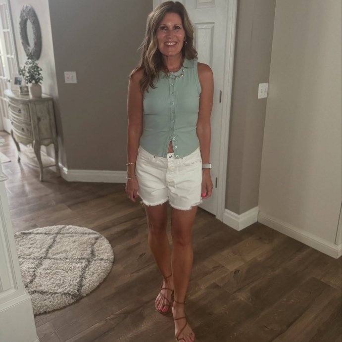 user image by @danascart, Women's Mid-Rise 90's Baggy Denim Shorts - Universal Thread™