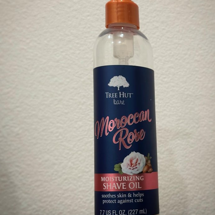 user image by @samoanbuild, Tree Hut Moroccan Rose Moisturizing Shave Oil - Floral - 7.7 fl oz