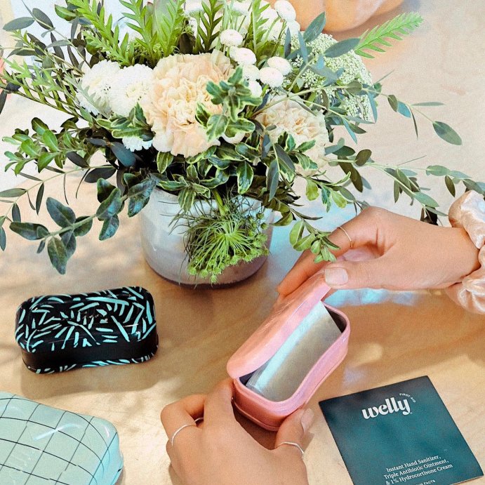 user image by @lexiepuzon, Welly Kid&#39;s Quick Fix First Aid Bandage Travel Kit - Colorwash - 24ct