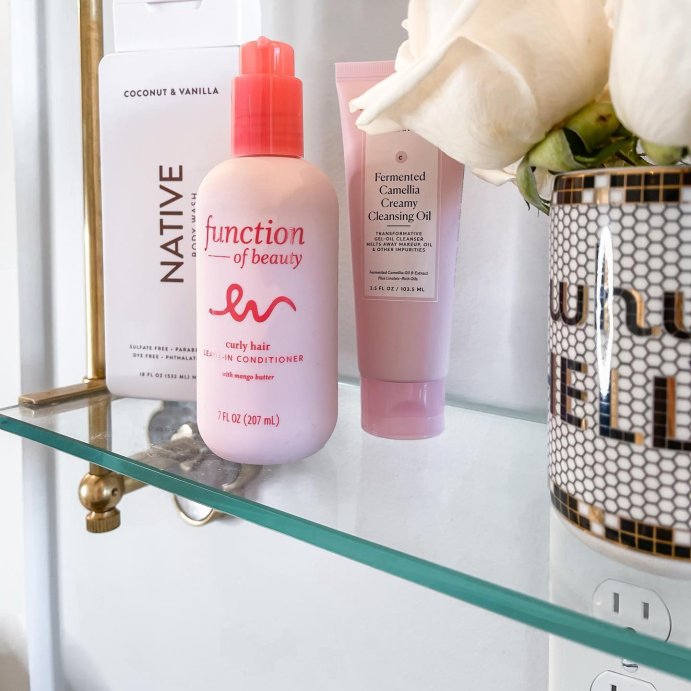 user image by @pardonmuahinsta, Function of Beauty Curly Hair Leave-In Conditioner Base with Mango Butter - 7 fl oz