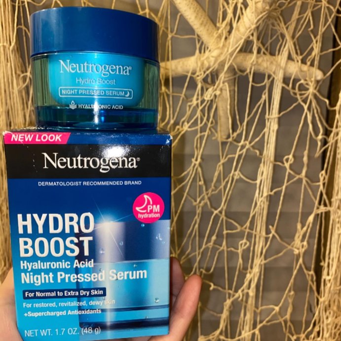 user image by @moonlight_raven_reviews, Neutrogena Hydro Boost Night Face Serum for Dry Skin - 1.7 fl oz