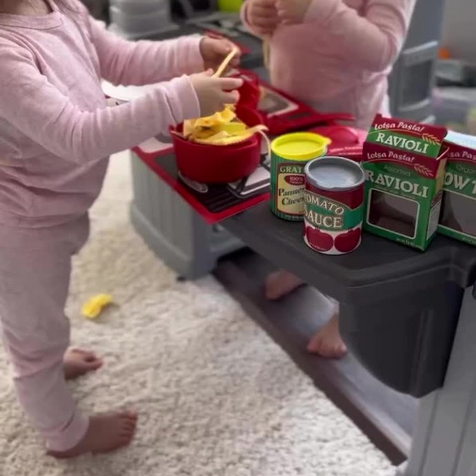user image by @hallehay, Melissa &#38; Doug Prepare &#38; Serve Pasta Play Food Set
