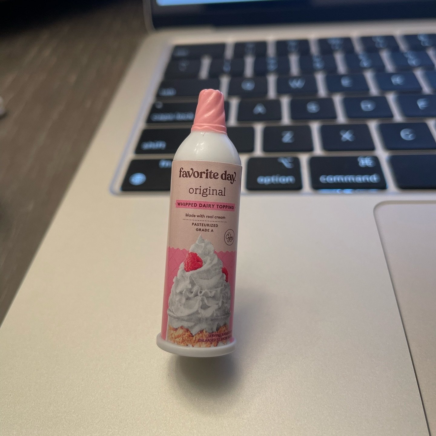 user image by @liit.world.ph, Whipped Cream Dairy Topping - Favorite Day™