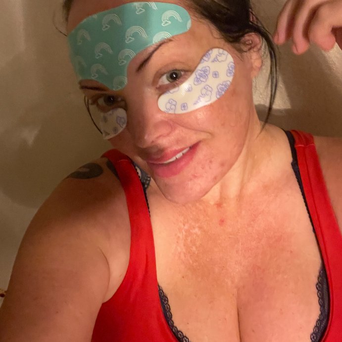 user image by Jennifer Hillman, Pacifica Reusable Eye Mask - 2ct