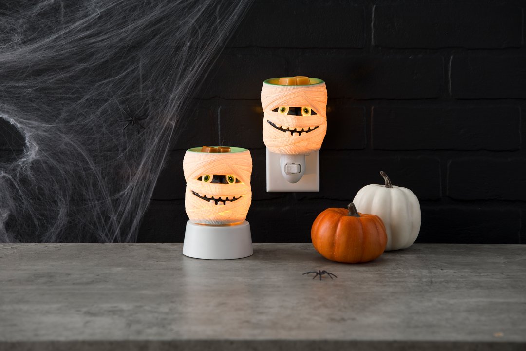 Halloween scentsy store