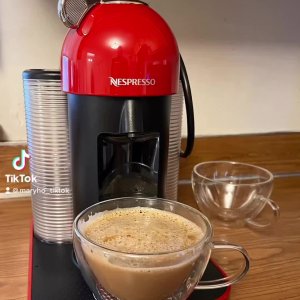 Nespresso by Breville Vertuo Centrifusion™ Espresso Maker with Aeroccino  Milk Frother