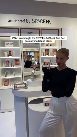 @spacenk’s instagram video of REFY Exclusive Lip & Cheek Duo Set