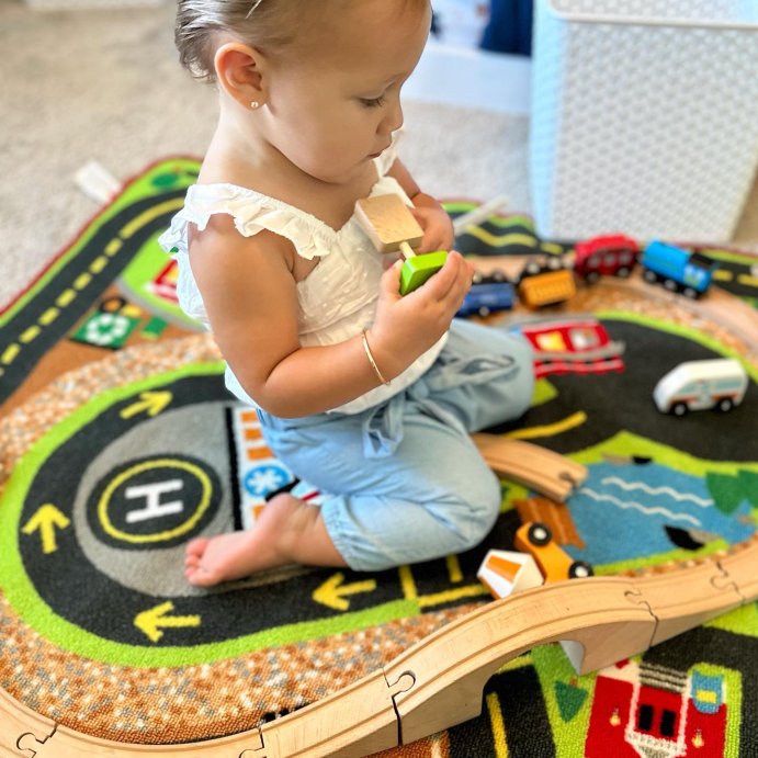 user image by @ohanapavlock, Melissa &#38; Doug Classic Wooden Figure Eight Train Set (22pc)