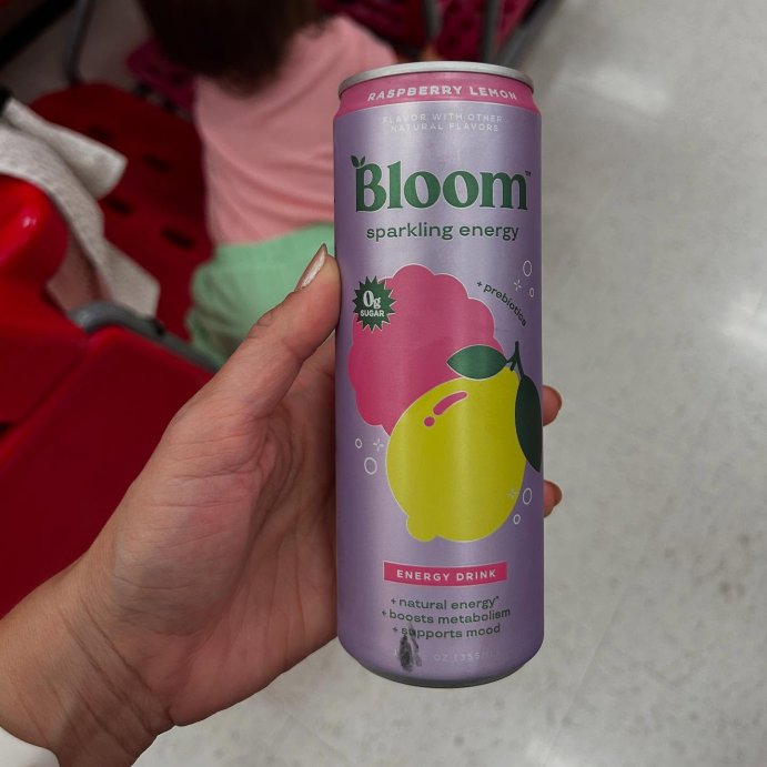 user image by @deni.vidaemorlando, BLOOM NUTRITION Sparkling Energy Drink - Raspberry Lemon - 12 fl oz Can