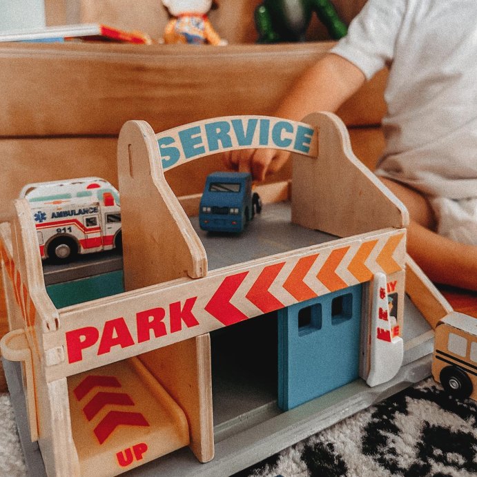 user image by @delilah_m_flores, Melissa &#38; Doug Service Station Parking Garage With 2 Wooden Cars and Drive-Thru Car Wash