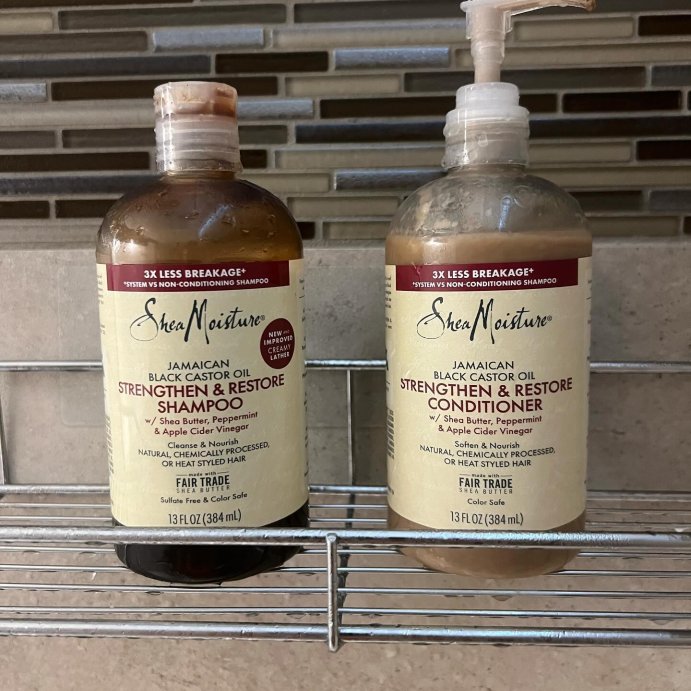 user image by @odollieg, SheaMoisture Jamaican Black Castor Oil Strengthen & Restore Shampoo