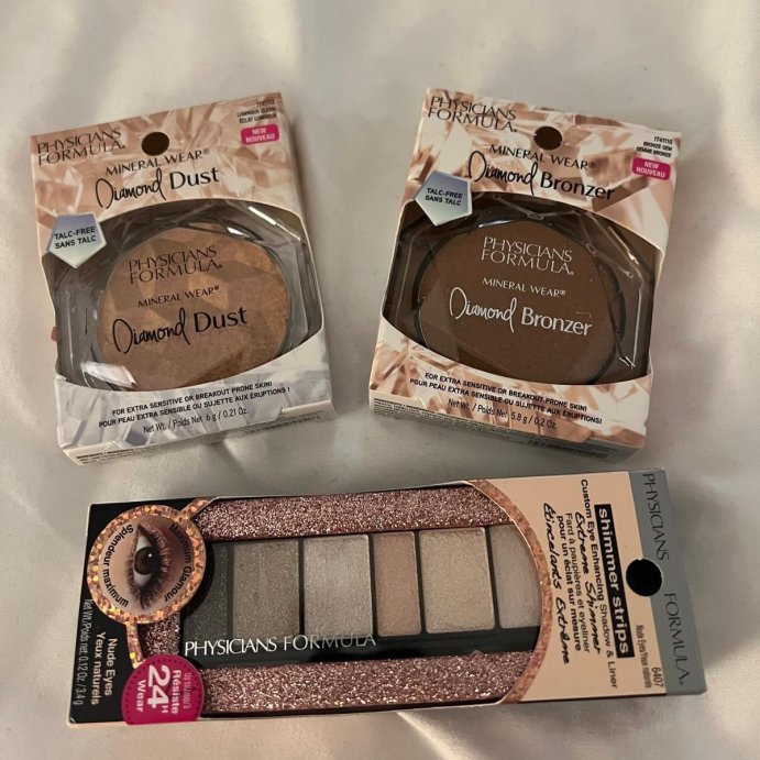 user image by @jesuiscocoo, Physicians Formula Mineral Wear Diamond Bronzer - 0.2oz